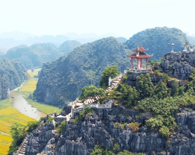 Incredible Hoa Lu - Tam Coc - Mua Cave 1 Day Tour