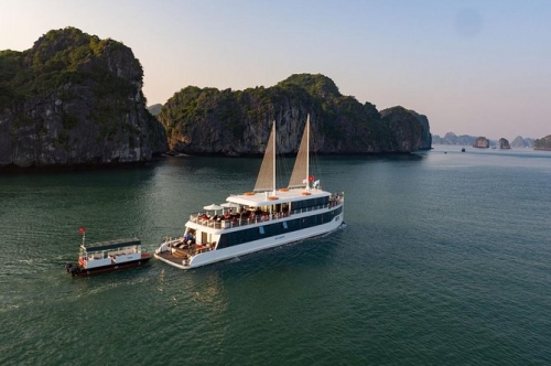 Luxury Halong & Lan Ha Bay 7 Hours Cruise With New High Way Express