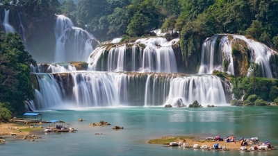 Ba Be Lake - Ban Gioc Waterfall
